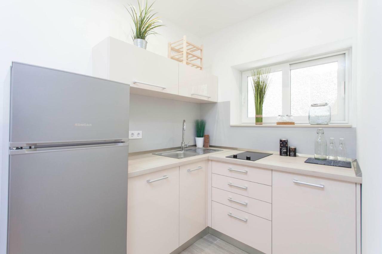 Apartment Mikula Makarska Buitenkant foto
