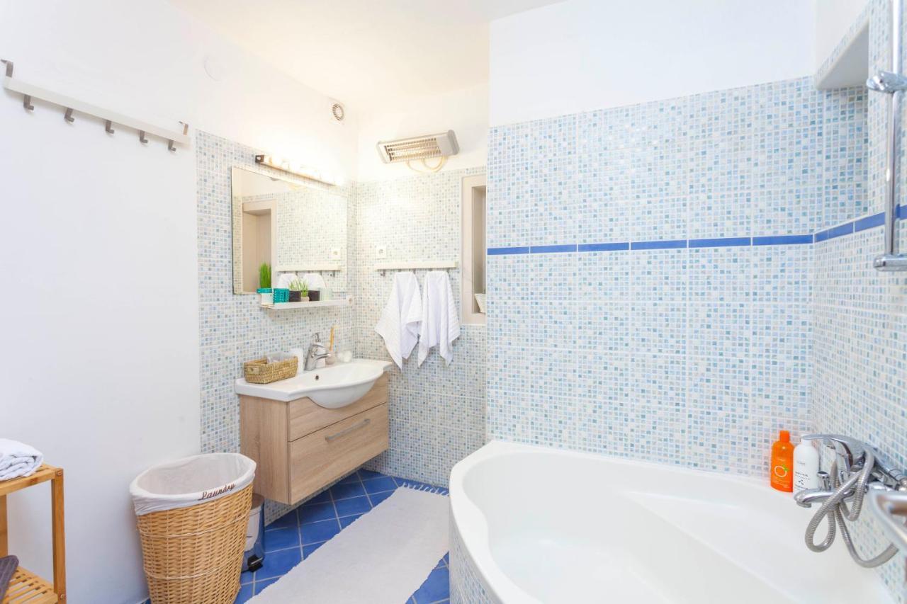 Apartment Mikula Makarska Buitenkant foto